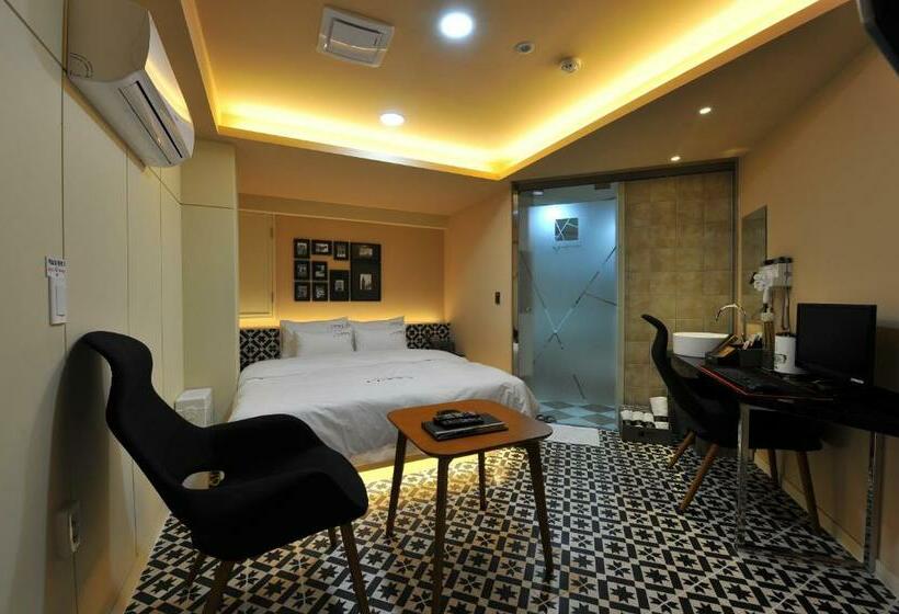 经济房, Ytt Hotel Nampo Dong Busan