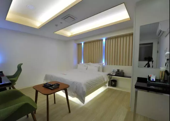 اتاق لوکس, Ytt Hotel Nampo Dong Busan