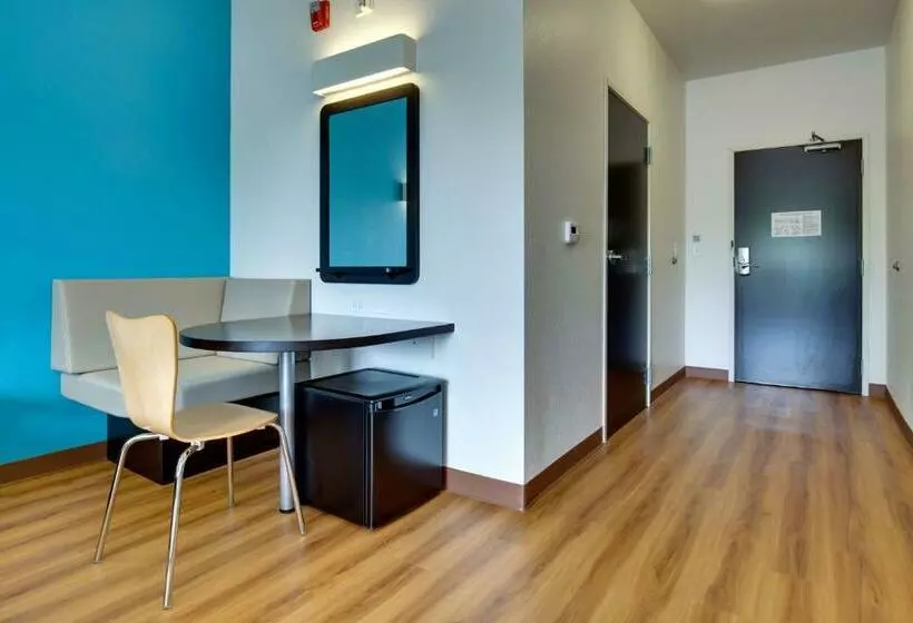 デラックスルーム, Motel 6 Poplar Bluff, Mo