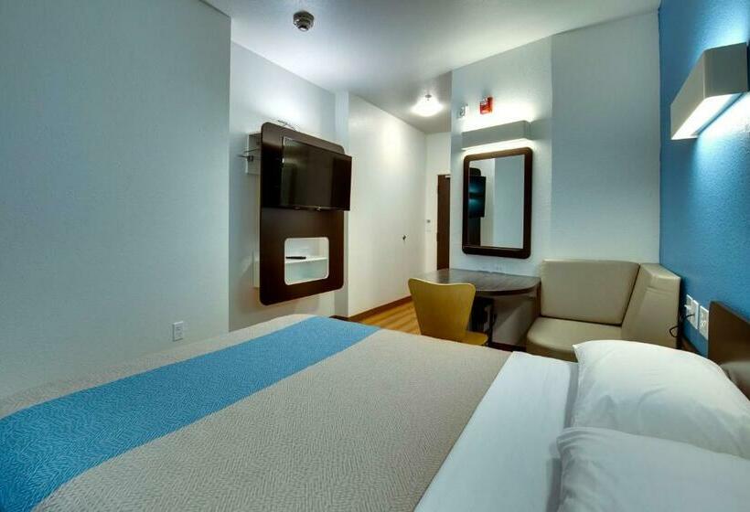 디럭스 룸, Motel 6 Poplar Bluff, Mo