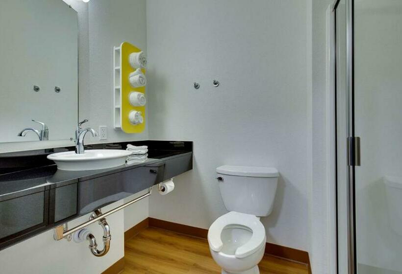 디럭스 룸, Motel 6 Poplar Bluff, Mo