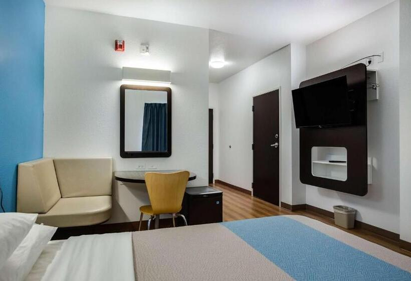 장애인을 위한 스탠다드 룸, Motel 6 Poplar Bluff, Mo