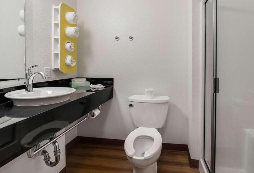 장애인을 위한 스탠다드 룸, Motel 6 Poplar Bluff, Mo