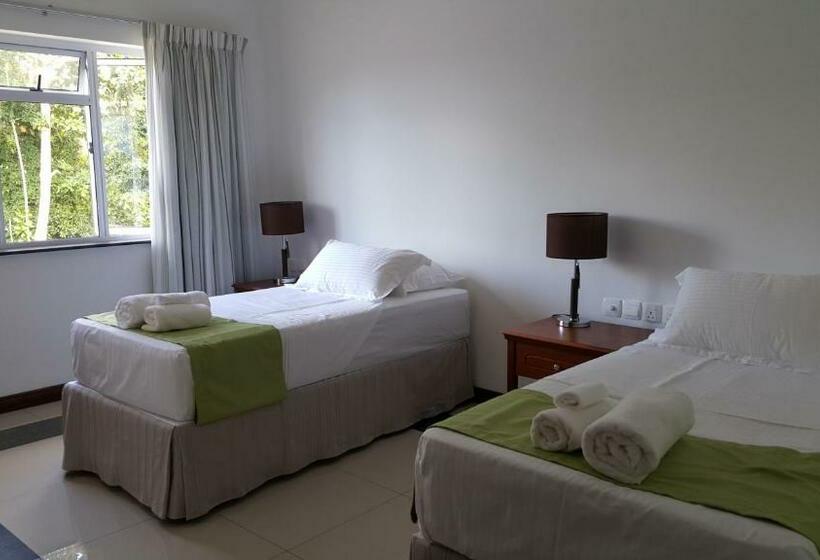 آپارتمان 2 خوابه با چشمانداز دریا, Bambous River Lodge