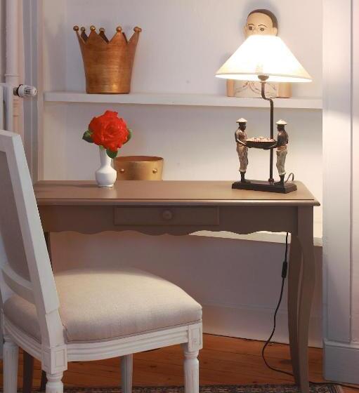 غرفة قياسية, Château De La Prade