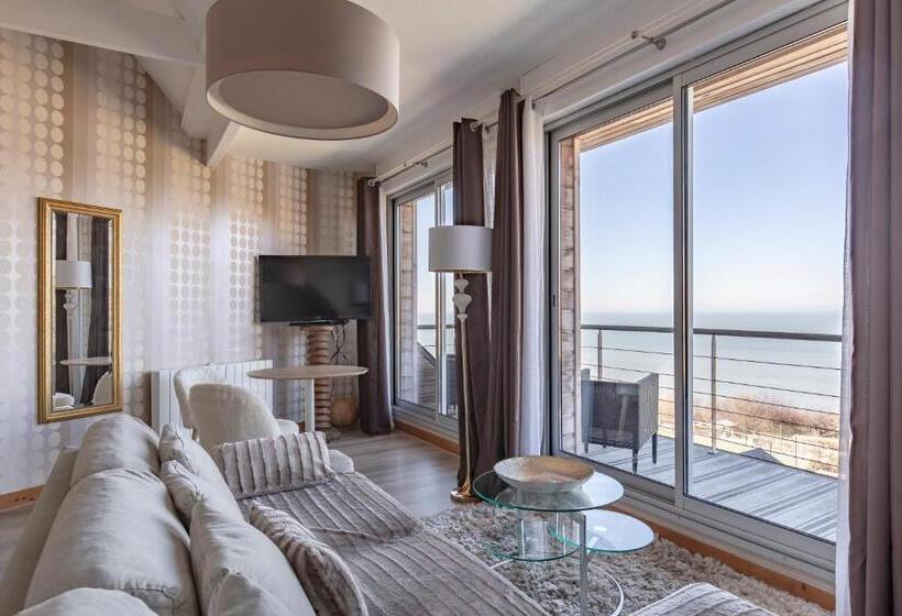 디럭스 스위트 바다 전망, Domaine Du Grand Bec