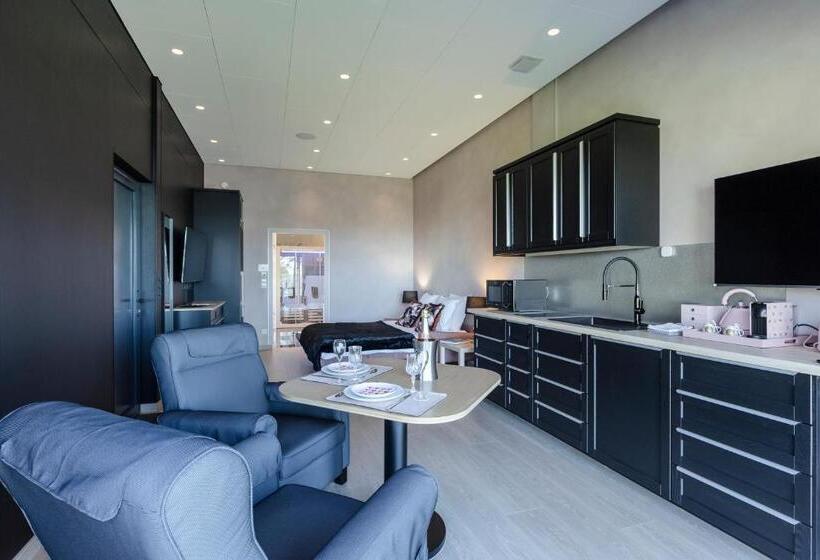 디럭스 스위트, Domaine Du Grand Bec