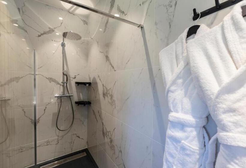 디럭스 스위트, Domaine Du Grand Bec