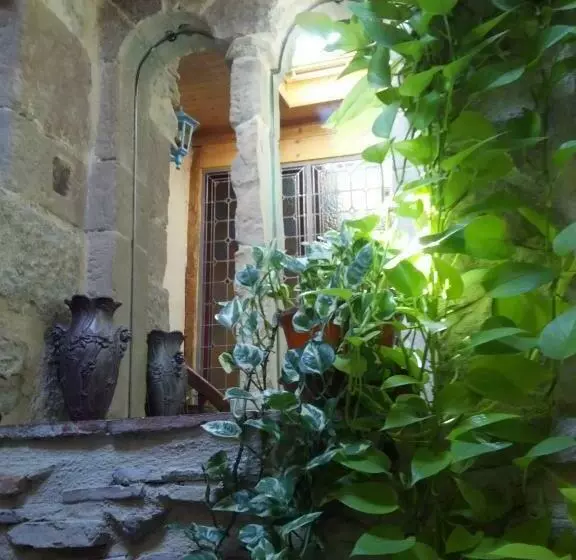 ファミリールーム, Riverside Home Cottage