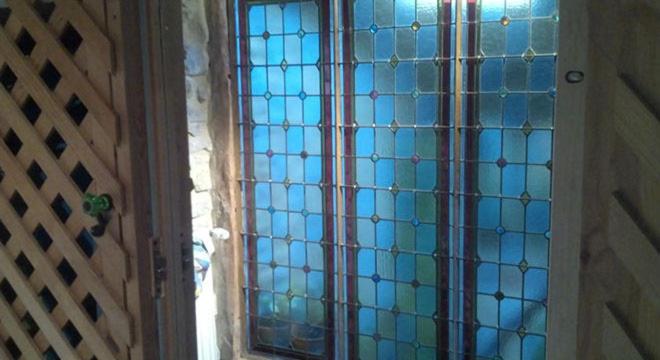 غرفة عائلية, Riverside Home Cottage