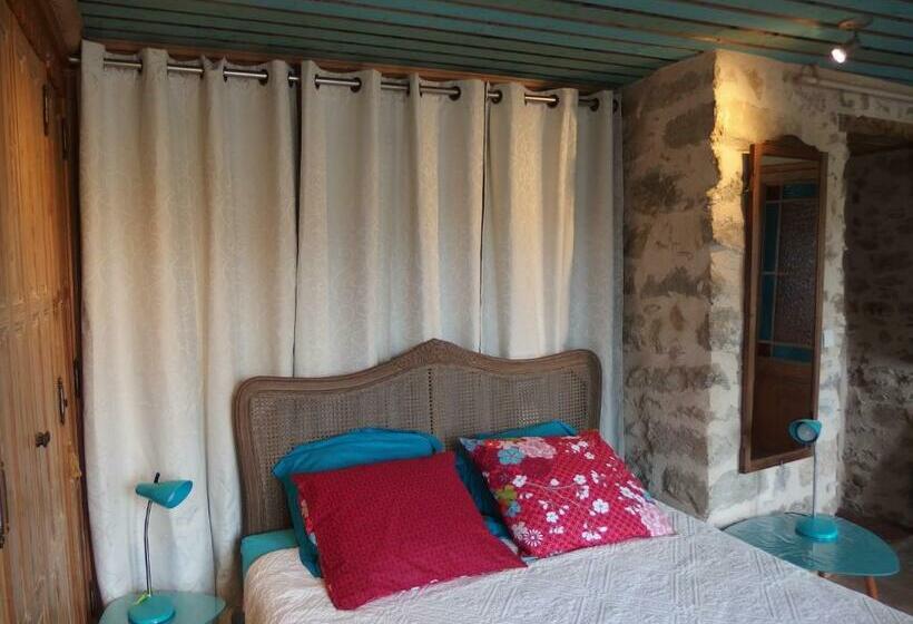 غرفة قياسية, Riverside Home Cottage