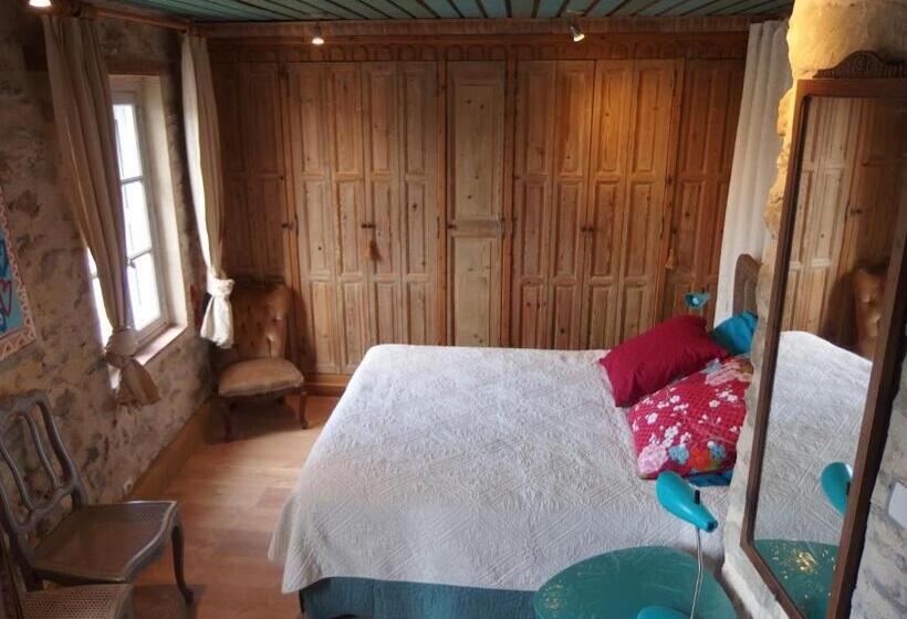 غرفة قياسية, Riverside Home Cottage