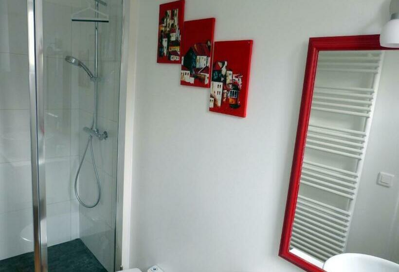 غرفة قياسية, Villabona