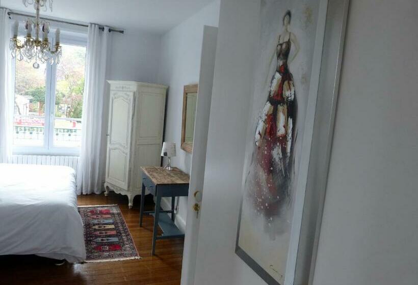 חדר סטנדרט, Villabona