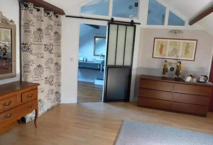 Standard Neljän Hengen Huone, Villabona