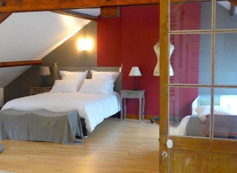 חדר סטנדרט לארבעה, Villabona