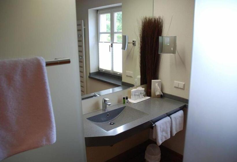 デラックスルーム, Biobausewein Wein Hotel Leben