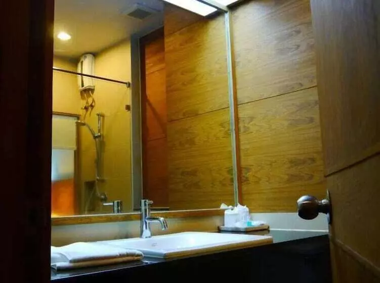 デラックスルーム, Baan Saikao Plaza Hotel & Service Apartment