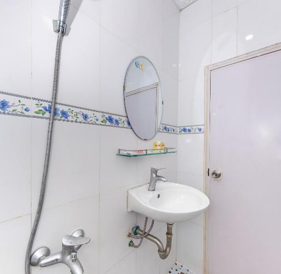 Habitación Familiar Deluxe, Hoa Giay