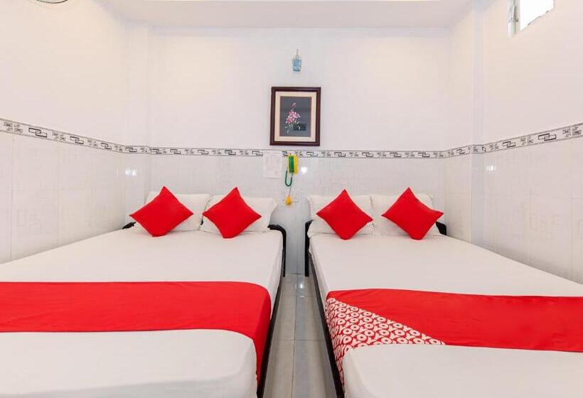 Habitación Familiar Deluxe, Hoa Giay