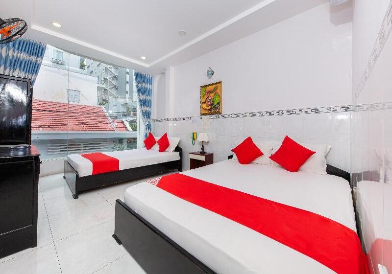 Habitación Familiar Deluxe, Hoa Giay