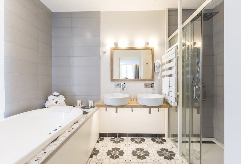 جناح, Hôtel De La Mer & Spa