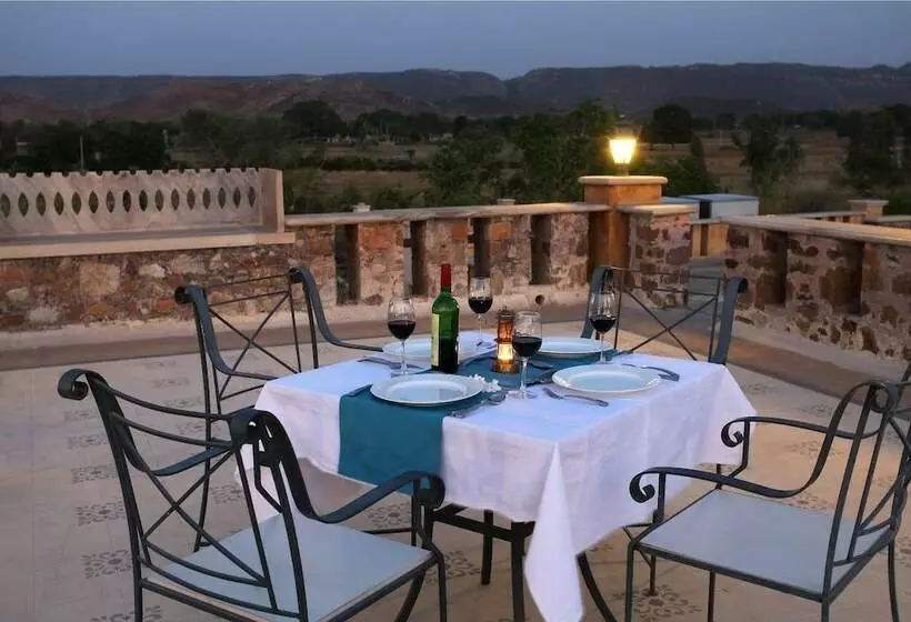 バルコニー付きデラックスルーム, Juna Mahal Jungle Resort Ranthambore