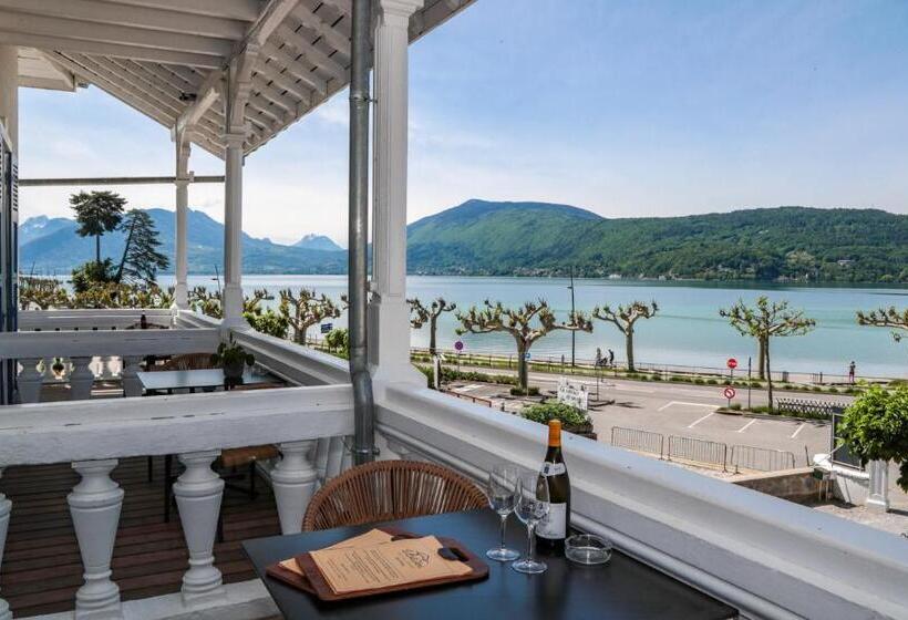 Superior room with lake view, Le Bel Abri