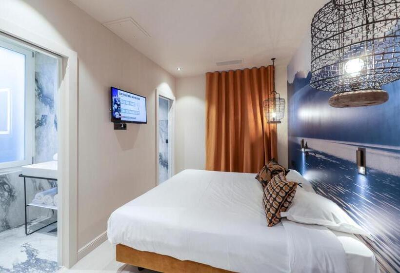 סוויטת ג'וניור, Le Bel Abri