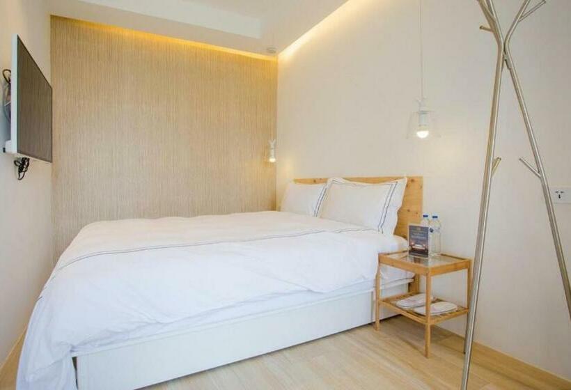 اتاق استاندارد با بالکن, Mini West