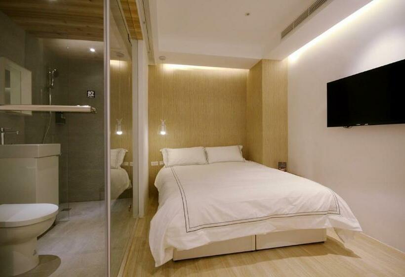 اتاق اکونومی, Mini West