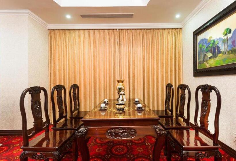 سوئیت پرزیدنت, Muong Thanh Grand Phuong Dong
