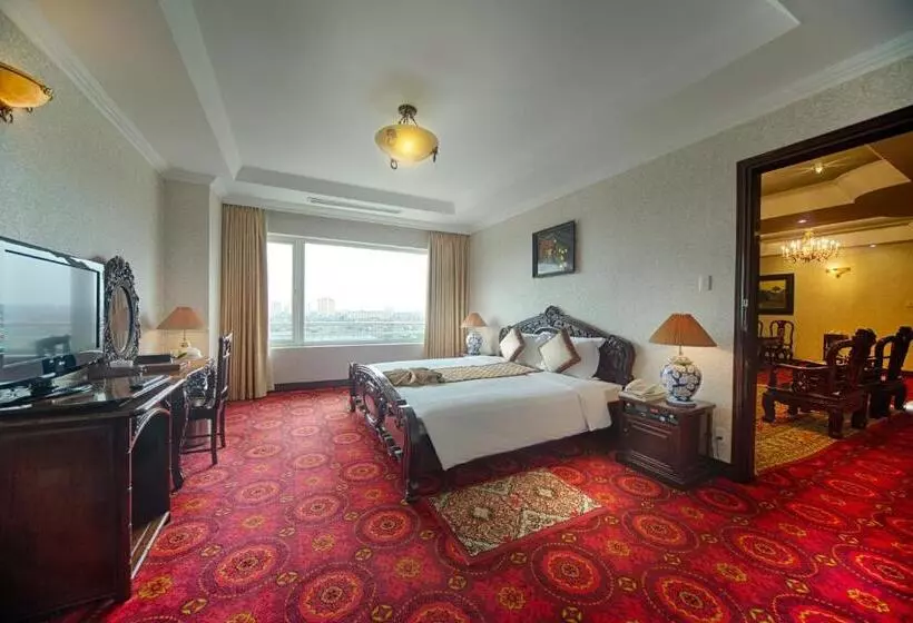 سوئیت پرزیدنت, Muong Thanh Grand Phuong Dong