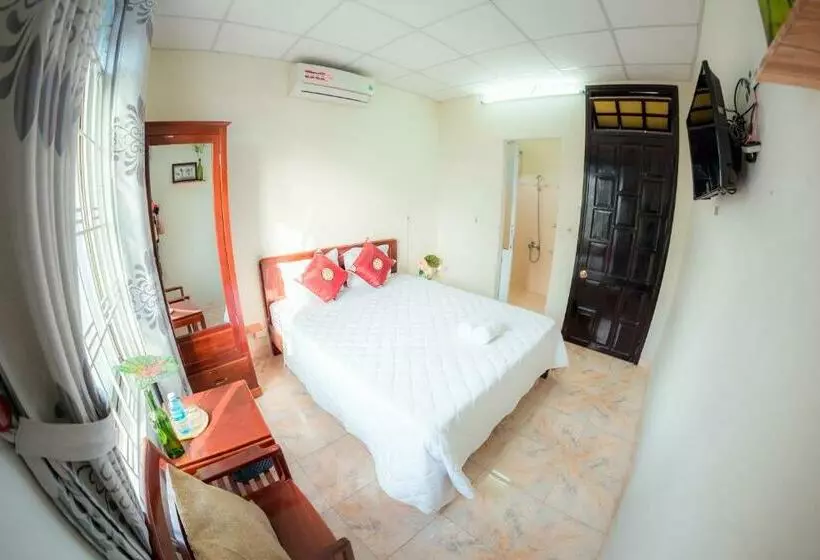 اتاق اکونومی, Rubis Hostel