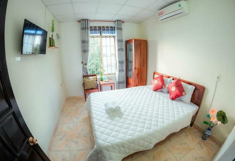 اتاق اکونومی, Rubis Hostel