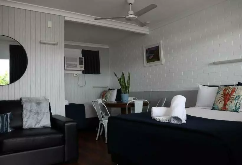 اتاق خانوادگی, Almare Tourist Motel