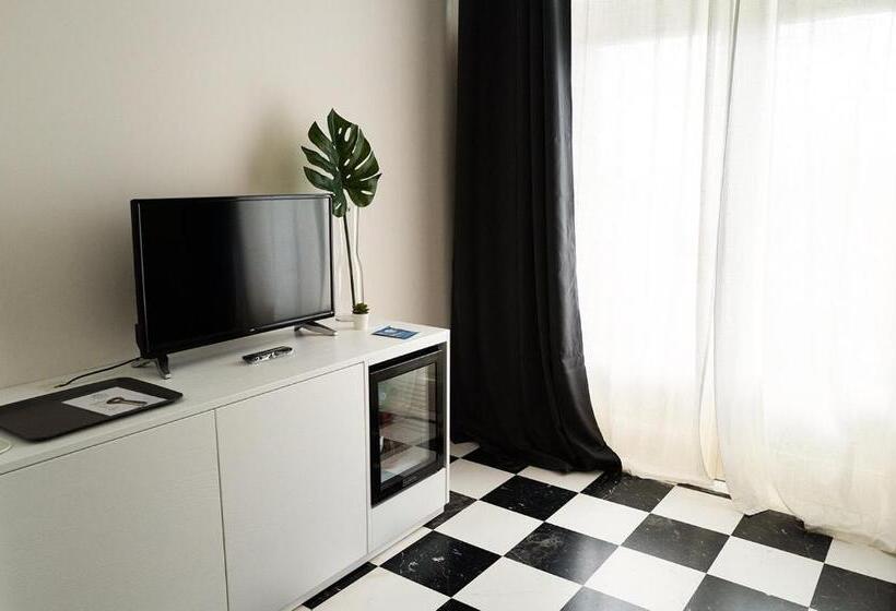 Полулюкс, Il Sole Bed And Breakfast