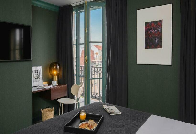 スタンダードルーム, Bob