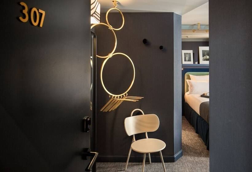 スタンダードルーム, Bob