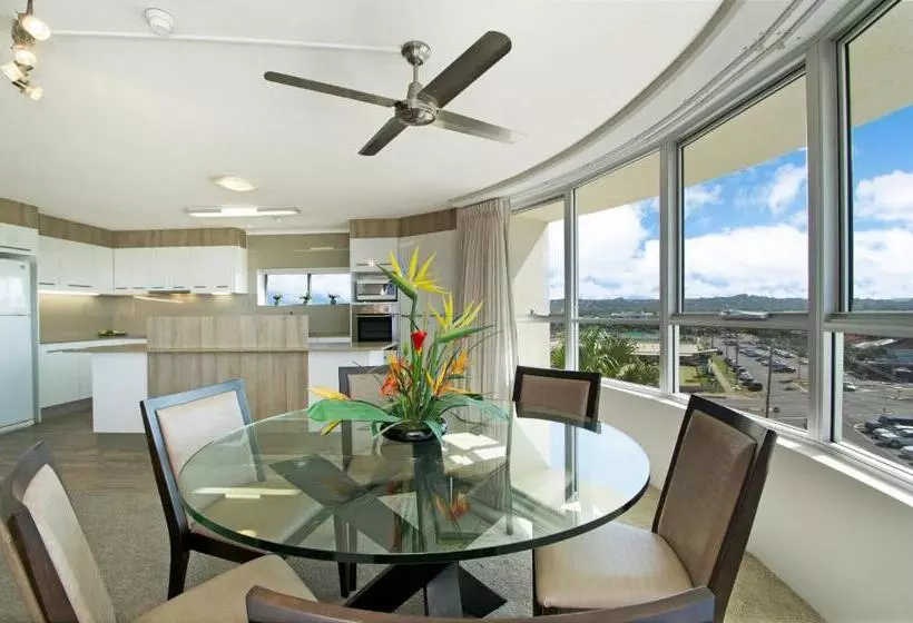 3ベッドルームのデラックスアパートメント, Chateau Royale Beach Resort Maroochydore
