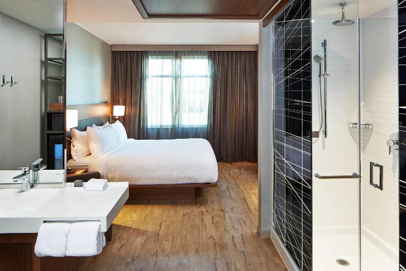 غرفة قياسية سرير كينج, Ac Hotel By Marriott Portland Downtown, Or