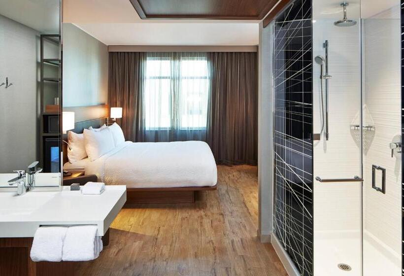 غرفة قياسية سرير كينج, Ac Hotel By Marriott Portland Downtown, Or