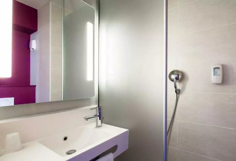 身障者適用スタンダードルーム, B&b Hotel Bordeaux Centre Bègles