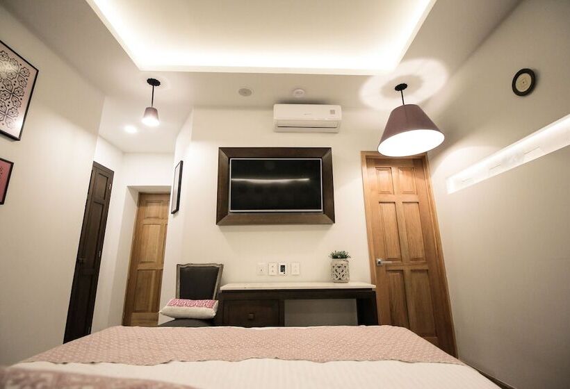 جناح, Casa Rosa Gran Hotel Boutique