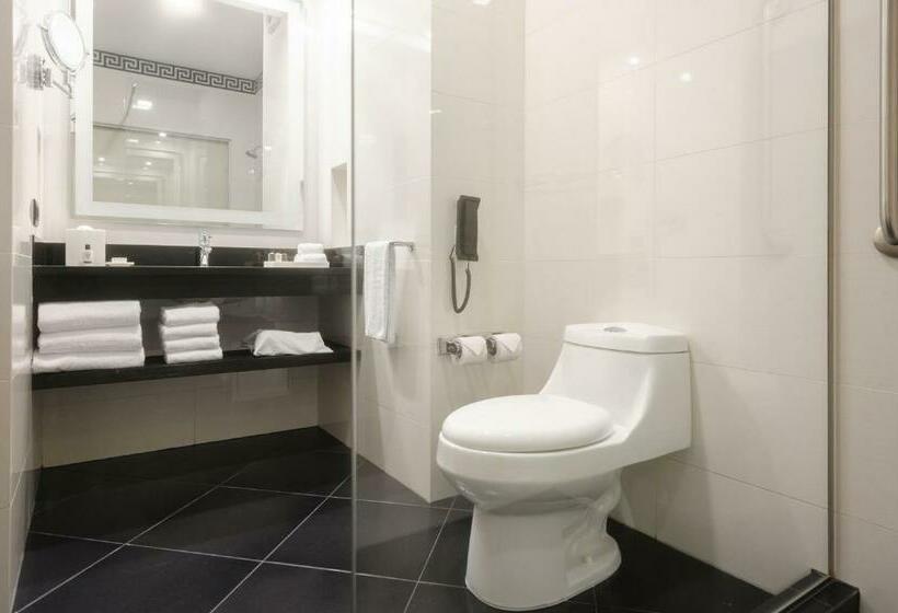 Junior Suite, Hilton Garden Inn Lima Surco, Peru