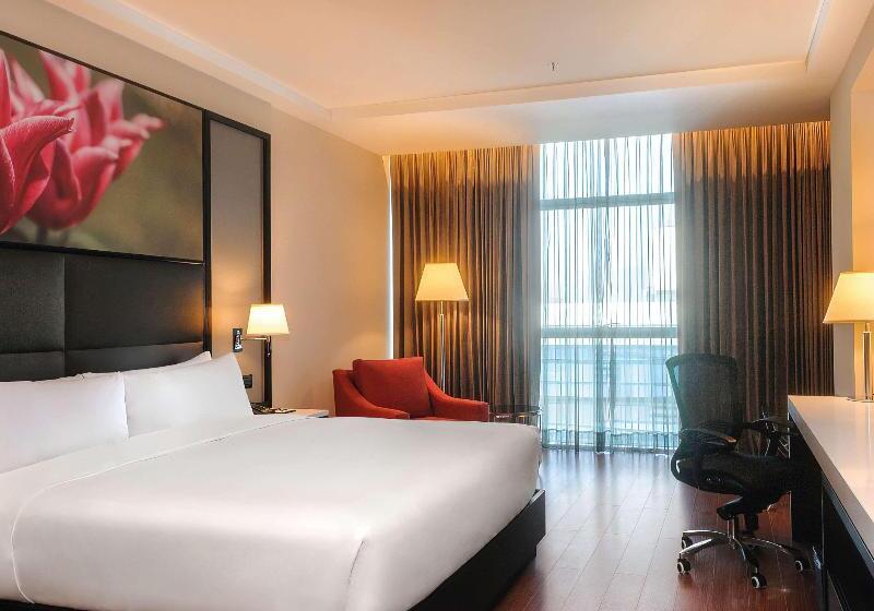 Standardzimmer Kingsize Bett, Hilton Garden Inn Lima Surco, Peru