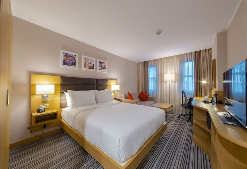 غرفة عائلية, Hilton Garden Inn Safranbolu