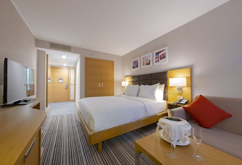 Семейный Номер, Hilton Garden Inn Safranbolu