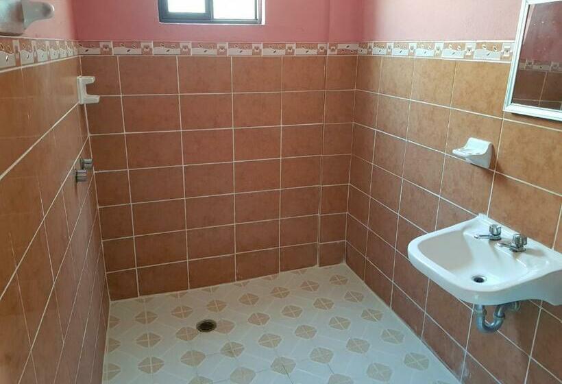 4인용 스탠다드 룸, Lirice Colonial