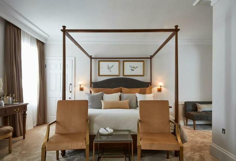 חדר דחוקס עם מיטת קינג, Lympstone Manor Hotel Restaurant & Vineyard   Relais & Chateaux